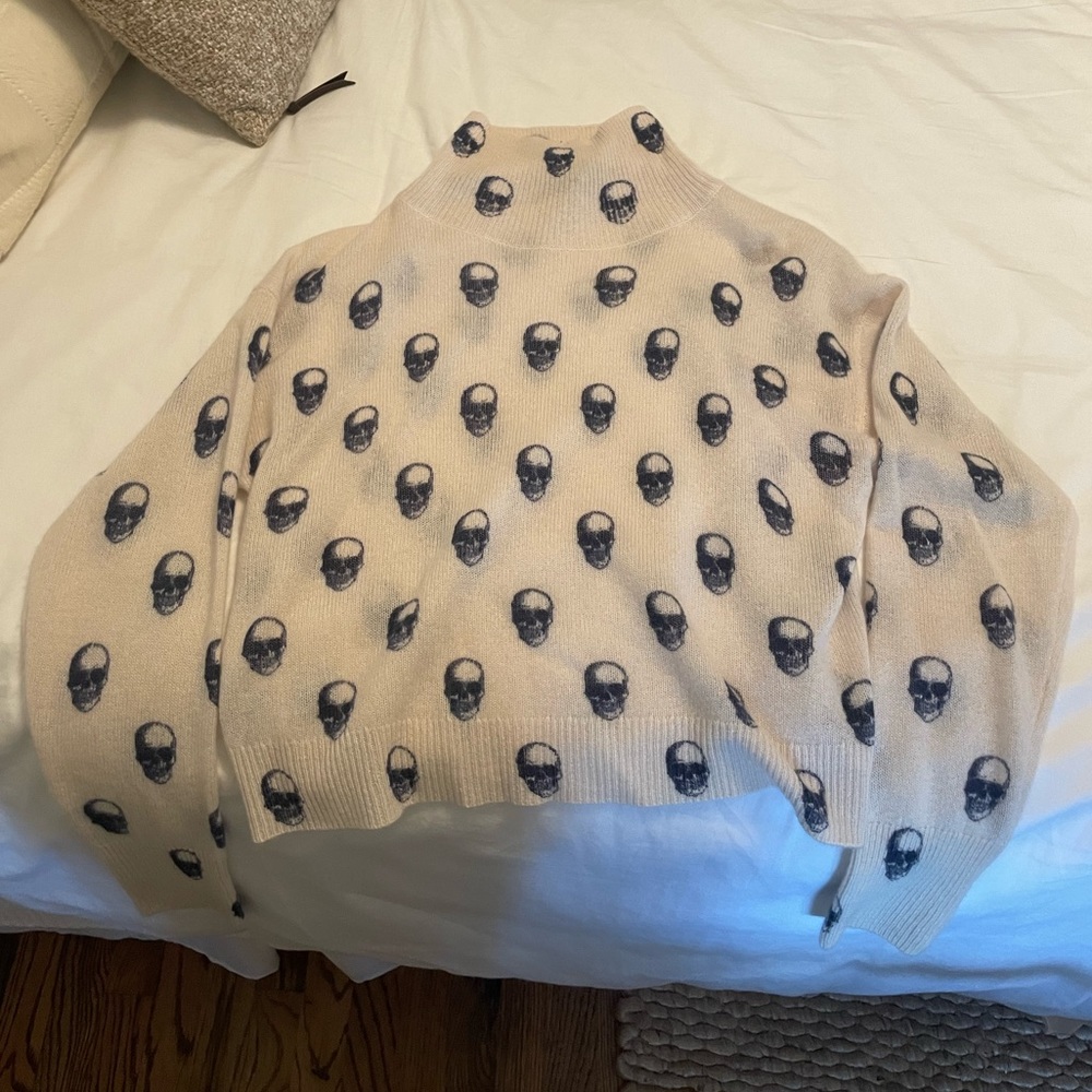360 Cashmere Skull Cashmere Sweater NWOT
